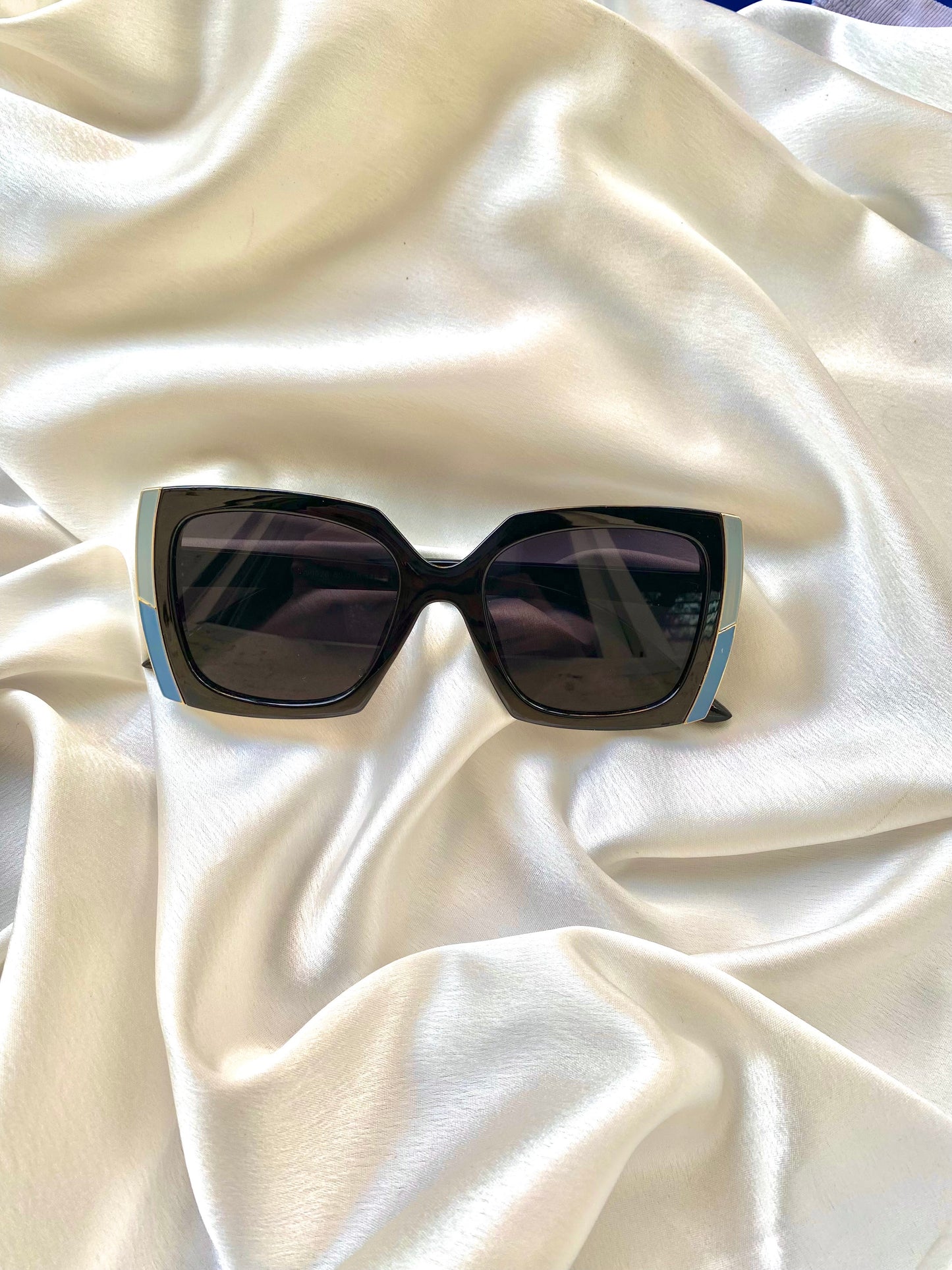 Blue Print Sunglass