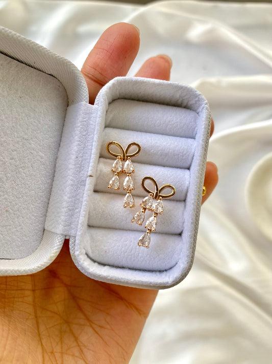 Dazzle Bow Earings