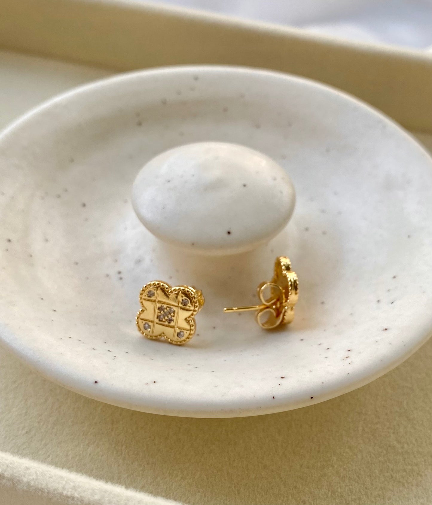 Golden Clove Earings