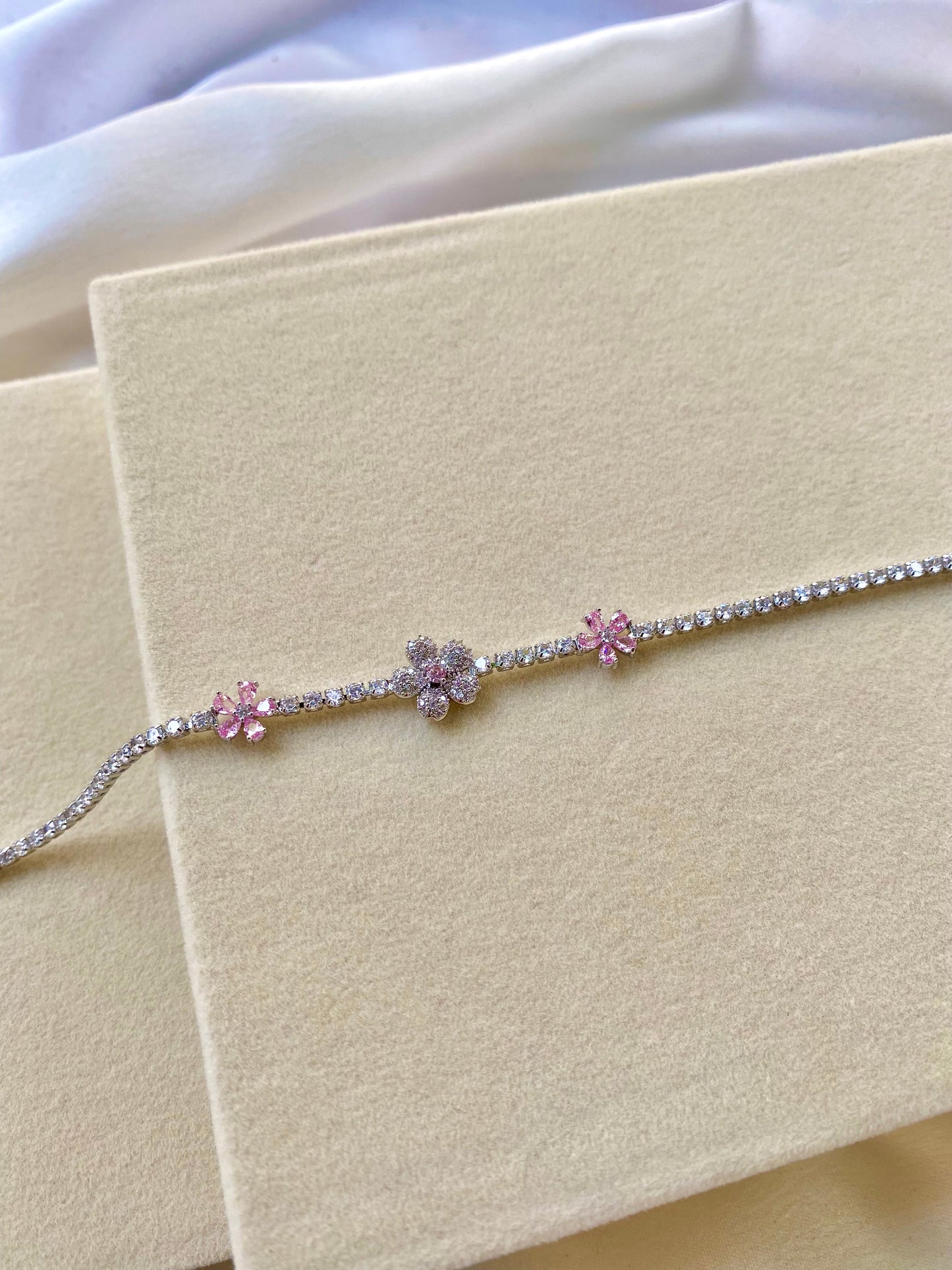 Daisy Bracelet