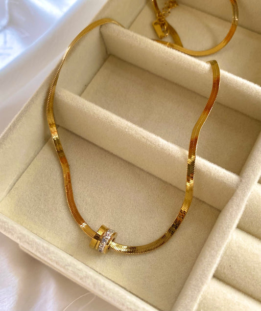 Lux Necklace