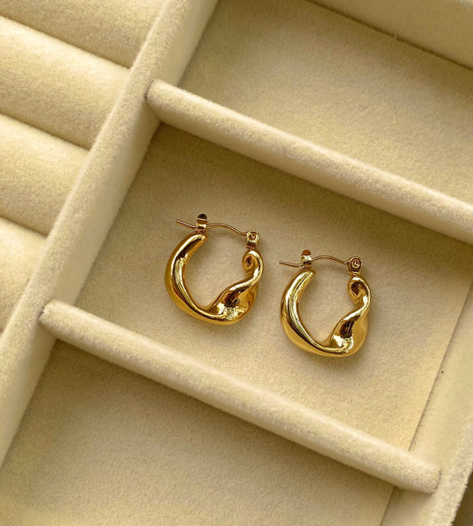 Classic Curve Hoops